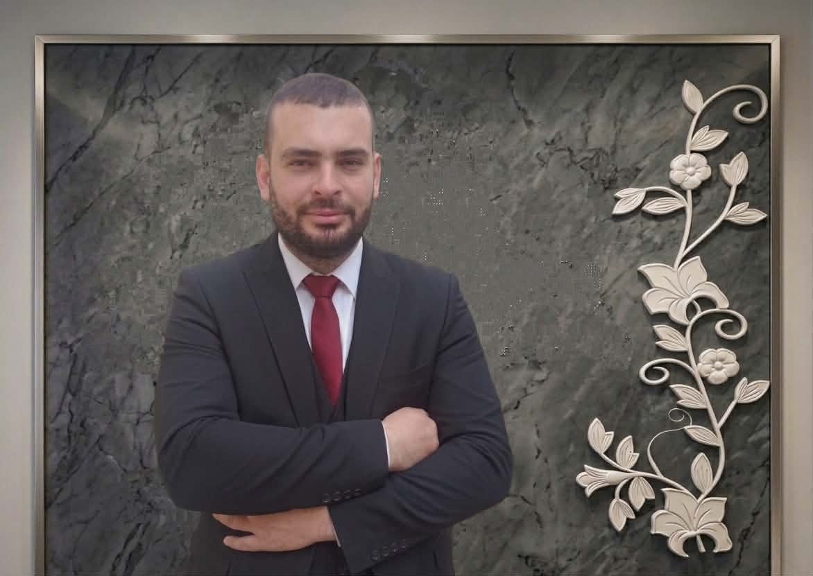 ΧΑΡΗΣ ΠΕΤΡΑΚΗΣ